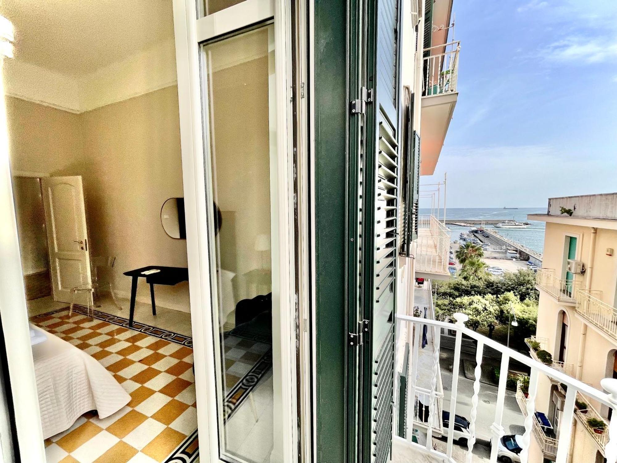 B&B Palazzo Dei Velieri Salerno Kültér fotó